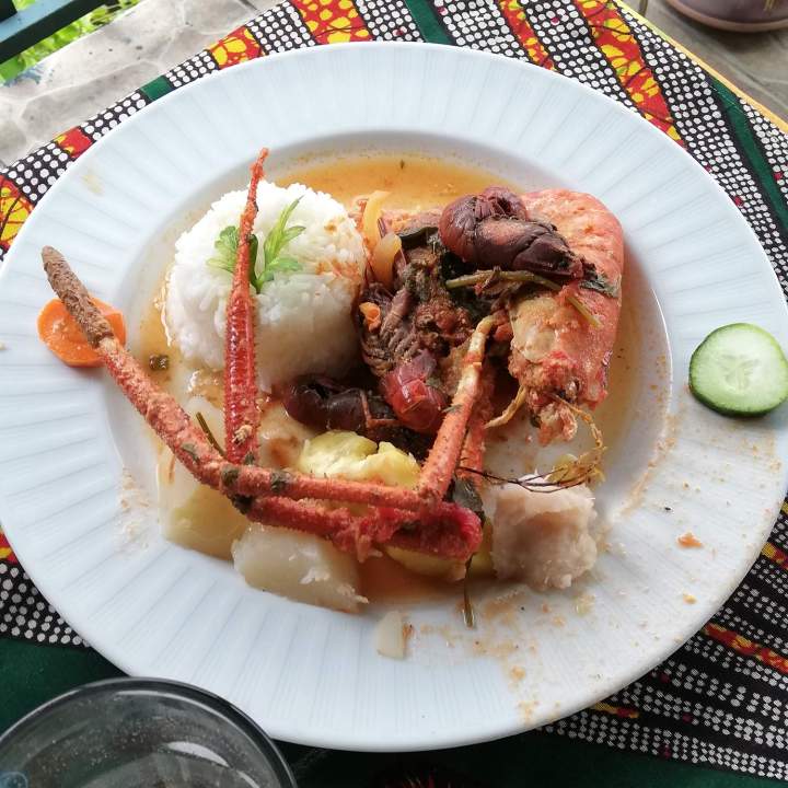 Assiette de fricassée d'écrevisses Martinique